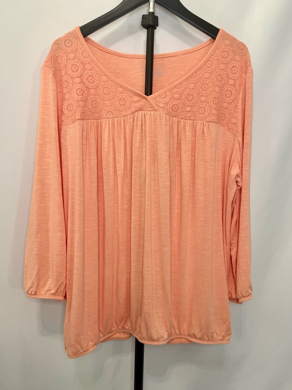 Chico's Peach Crochet Yoke Long Sleeve V-Neck Top